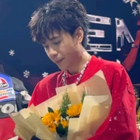 Lê Quang Hùng masterD đẹp trai(anh2 chị)