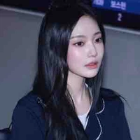 Ning Yizhuo [ Em ]
