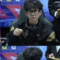 Hưu Đạt/Phoenix [Ad]