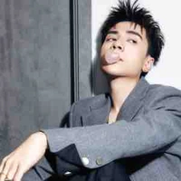Lê Quang Hùng 