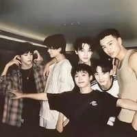 Tg bị lụy Nghịch Ái 