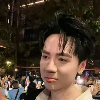 T/g xì trum