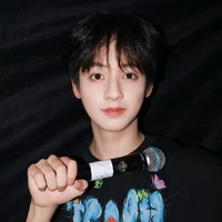 Dương Hàm Bác