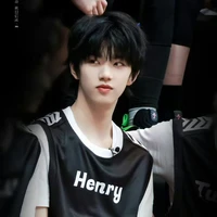 Trương Hàm Thụy
