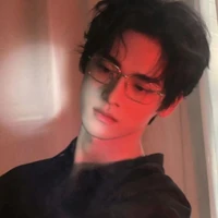 Anh Quân-quản lý