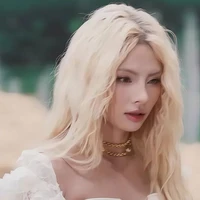 Hiền Mai