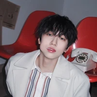 Nhiếp Vĩ Thần