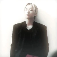 Dong Young Bae 