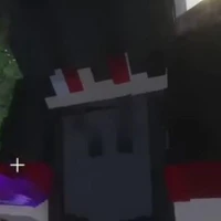 Kira < @KiraMMeowz >