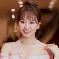 Lưu Esther (Hari Won)