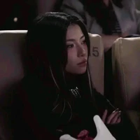 Trần Thảo Linh | cô