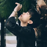 Phương Tuấn_hắn