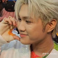 hoàng Đức duy