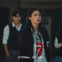 Lee Joo Young