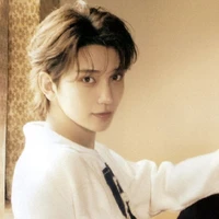 Hong Jisoo