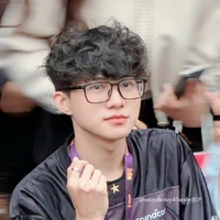 con tg mê Quý Jiro