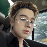 Nguyễn Phi Long [Corbin K]