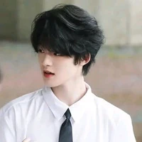 Uông Tuấn Hy_y