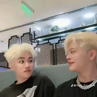 Con t/g đó:))