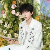 Nhiếp Vĩ Thần