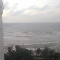 tất cả (mọi người)