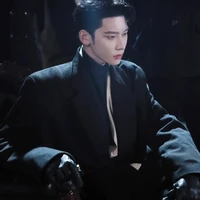 Thẩm Chí Viễn_沈志遠_