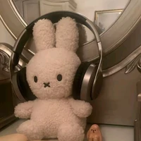 Tác giả cutii