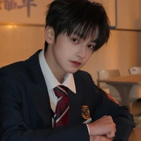 Dương Hàm Bác