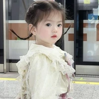 Thẩm Giai Kỳ_hồi nhỏ