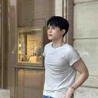 Anh tú ( anh ruột duy)