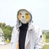 707