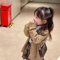 Nguyễn Thúy Kiều - Bông