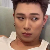 bống khờ bt liếc 🐟 👁️‍🗨️