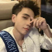 Quang Hùng