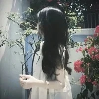 Tôn Nữ Khánh Huyền 