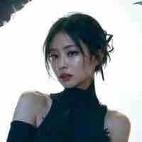 Kim Jennie (em)