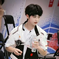 DƯƠNG HÀM BÁC