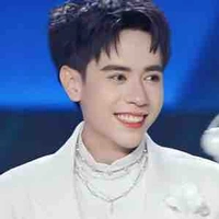 Lê Quang Hùng (📱) 