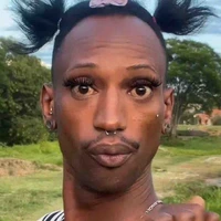 tác giả slayyyy💅👹💅