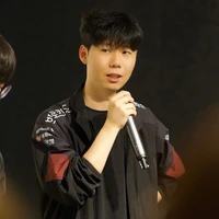Son Siwoo