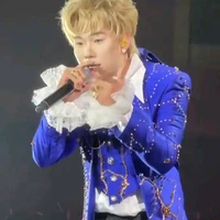DƯƠNG DOMIC