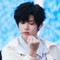 Trần Dịch Hằng 💠