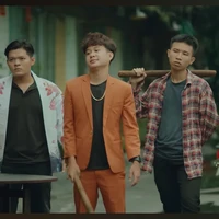 Tụi đàn em của chó điên