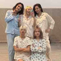 Tg mê lan gia Bùi Tộc 