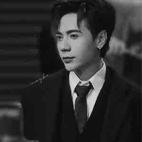 Quang hùng 