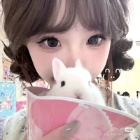 Hoàng Thùy Linh