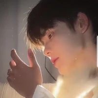Hoàng Đức Anh [ ba em]