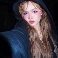 Thúy Vy 