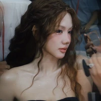 Trần Phương Ly/@phuongly