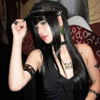 Trần Thùy Dương/@saabirose